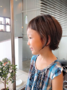 小学生 女の子のオシャレ髪型 ショート編 おすすめ１３選 コドモダカラ ママのための情報メディアサイト